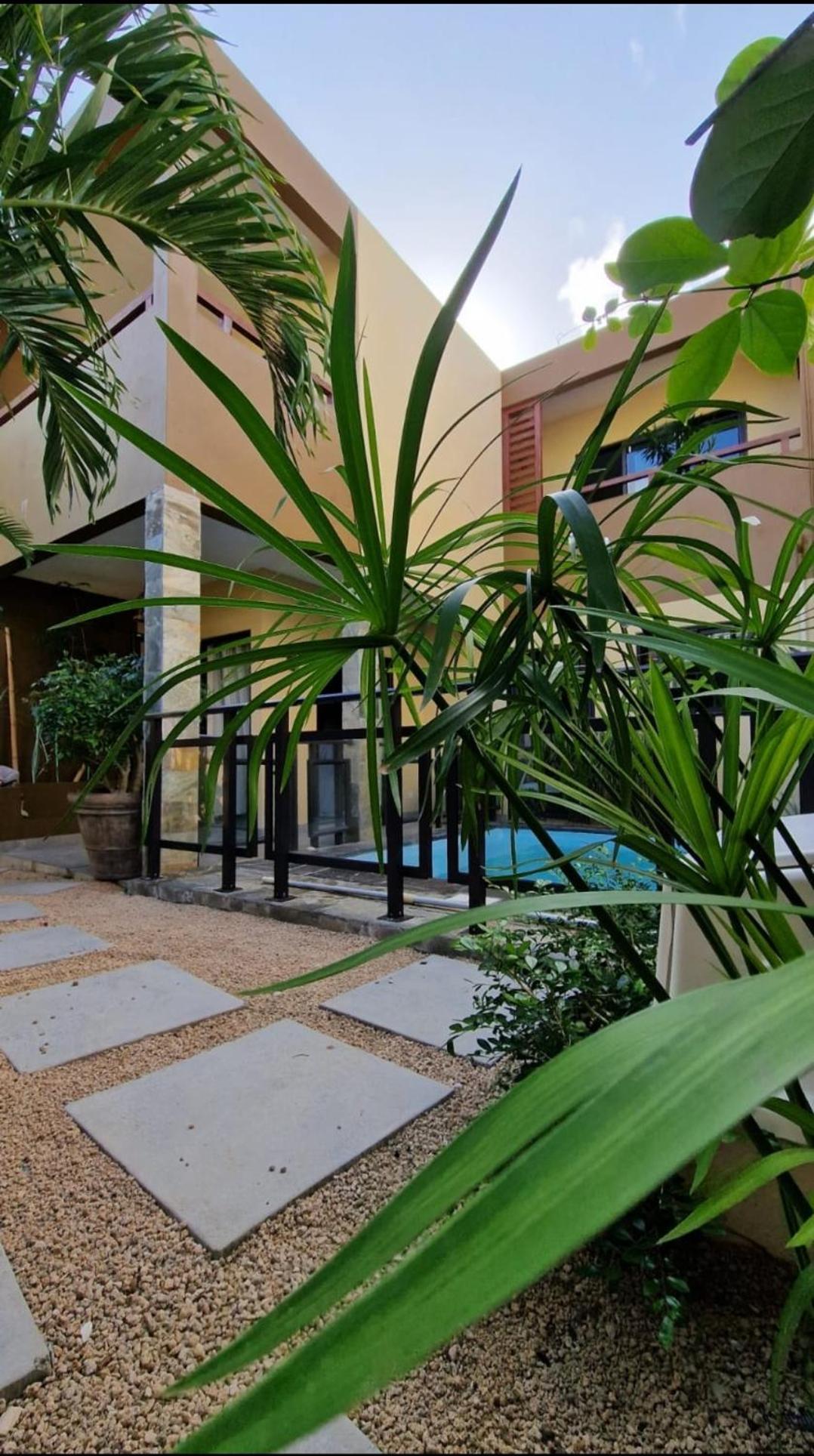 Villa Centre Grand Baie Exteriör bild
